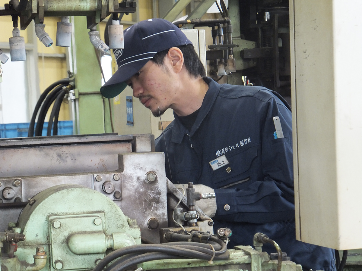 社員が働く様子の写真